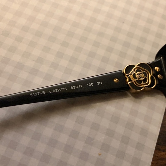 Vintage Authentic Iconic Jeweled Chanel Camellia Sunglasses - Picture 9 of 14